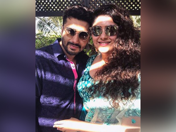 Arjun Kapoor Posts Lovely Pictures On Sister Anshula S Birthday Dynamite News